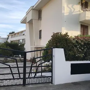  Appartement Design Terrace And Live In Marlyne