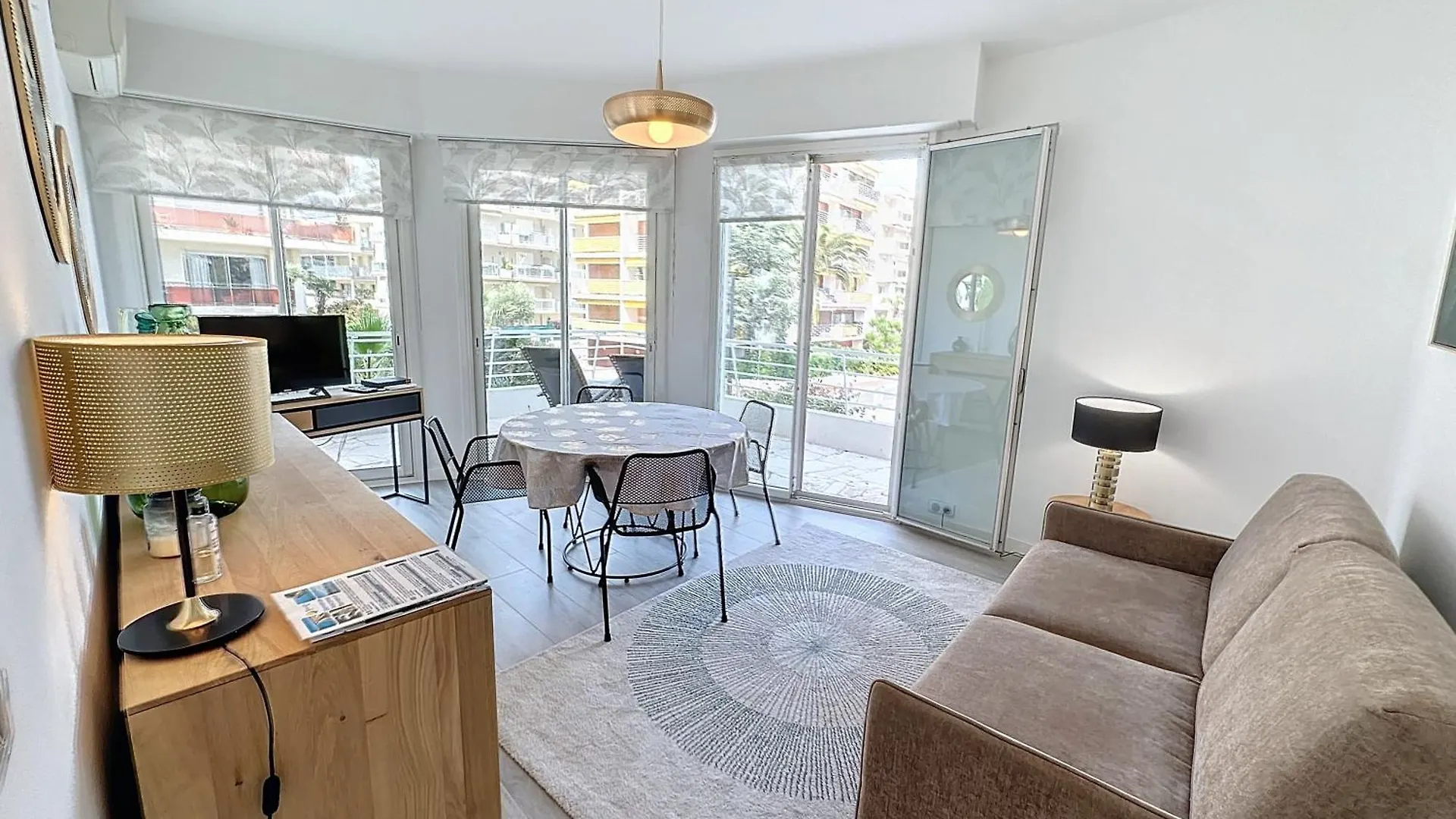 Arm1 - Beau 2 Pieces Avec Terrasse D'Angle Apartment Cannes